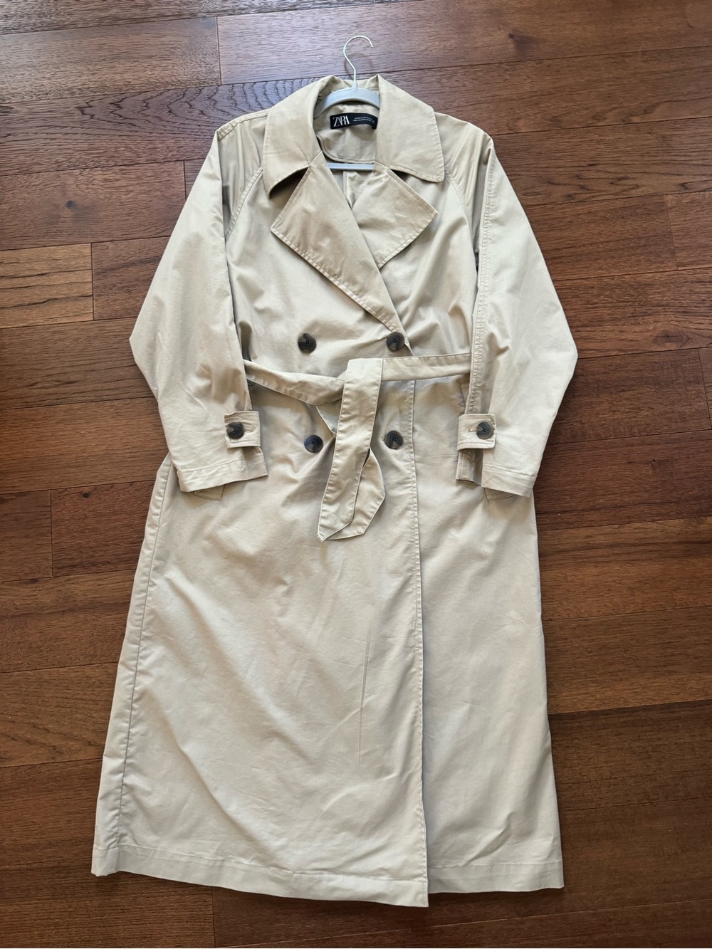 Gently used Zara Beige Double-Breasted Trench Coat with Belt. Size XS